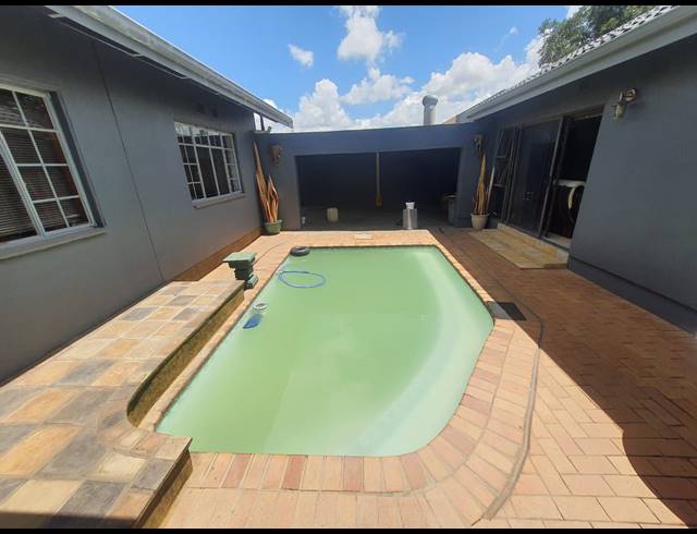 4 BEDROOM HOUSE FOR SALE IN VANDERBIJLPARK SE 1